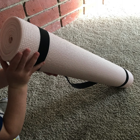 White Panda Yoga Mat with carrying strap - Picture 2 of 2